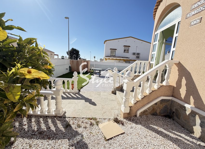 Resale - Villa - Villamartin, Orihuela Costa - Villamartin