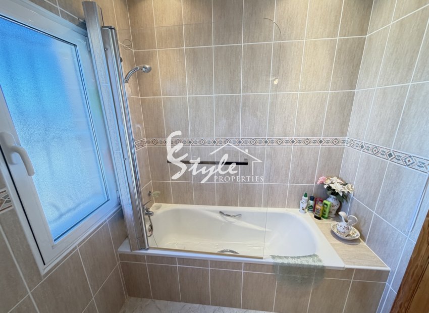 Resale - Villa - Villamartin, Orihuela Costa - Villamartin