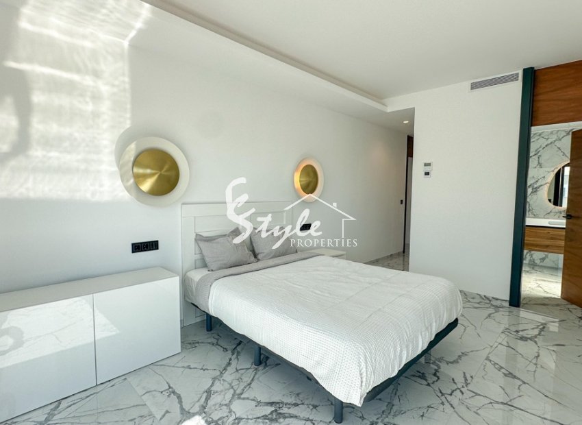 Resale - Villa - Villamartin, Orihuela Costa - Villamartin