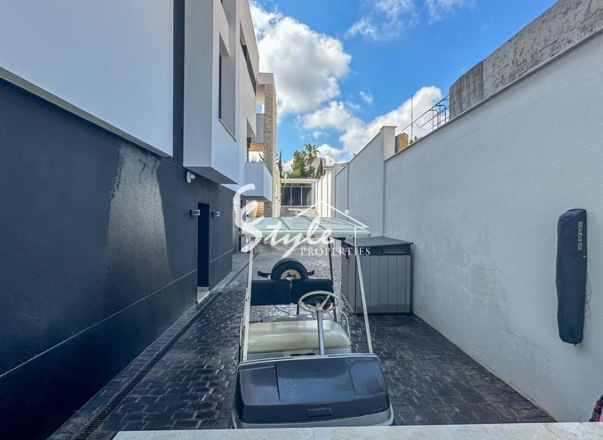 Resale - Villa - Villamartin, Orihuela Costa - Villamartin