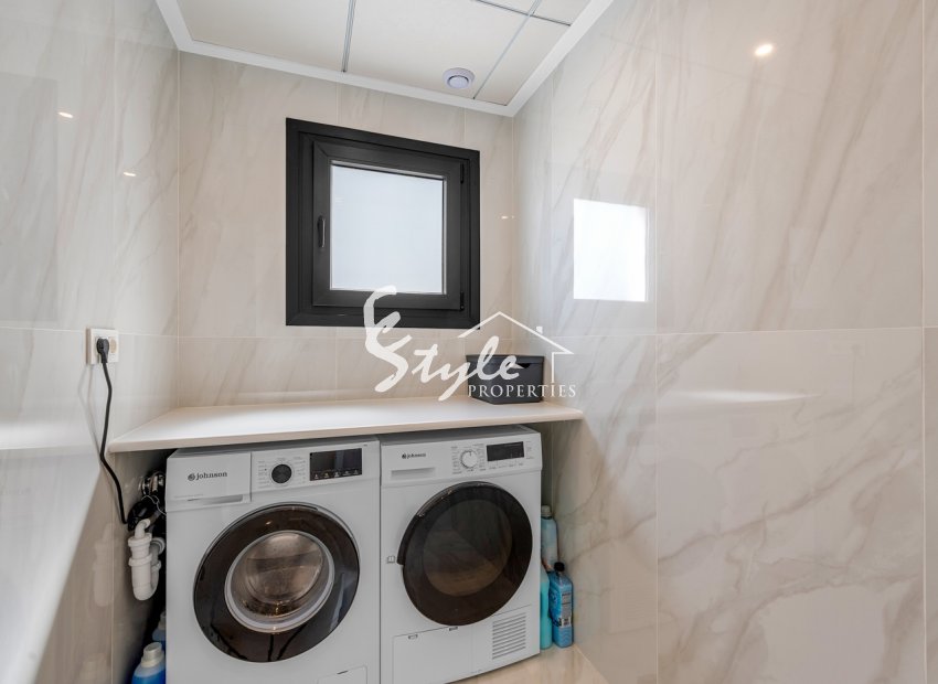Resale - Villa - Villamartín - Orihuela
