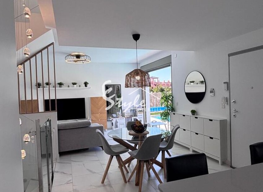 Resale - Villa - Villamartín - Pau 8