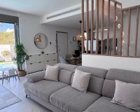 Resale - Villa - Villamartín - Pau 8