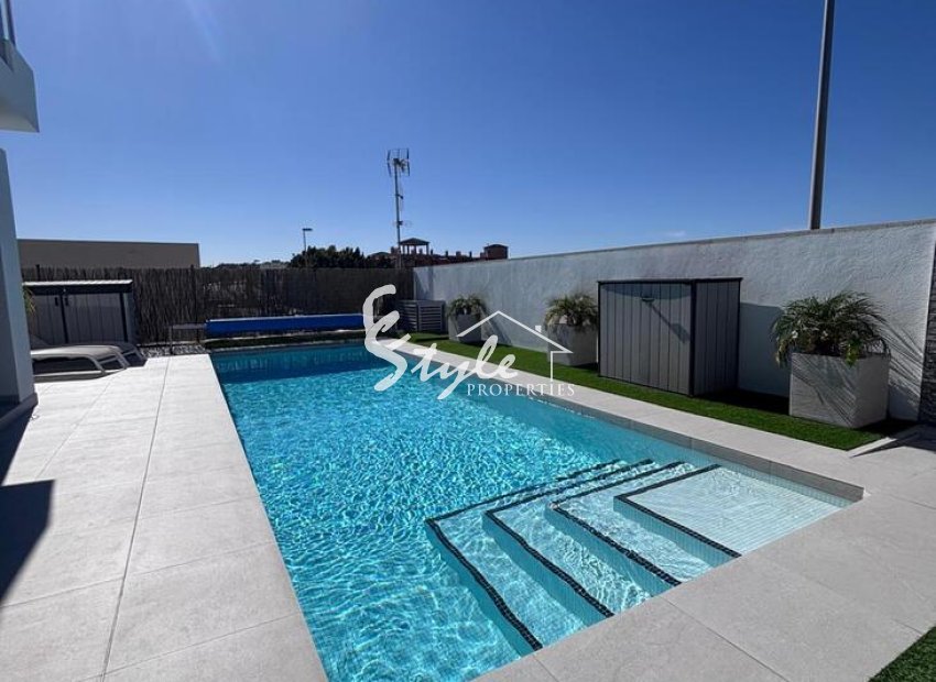 Resale - Villa - Villamartín - Pau 8