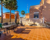 Resale - Villa - Villamartín - Villamartin