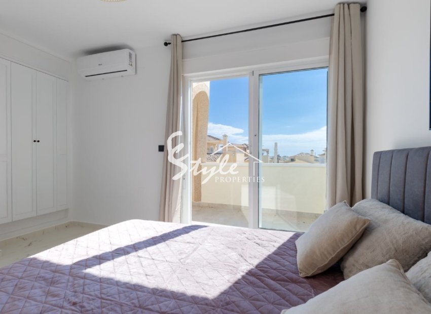 Resale - Villa - Villamartín - Villamartin
