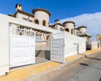 Resale - Villa - Villamartín - Villamartin
