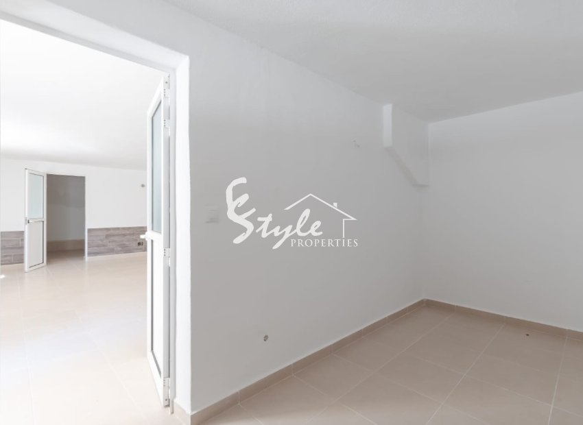 Resale - Villa - Villamartín - Villamartin