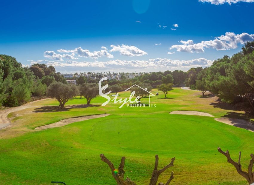 Resale - Villa - Villamartín - Villamartin