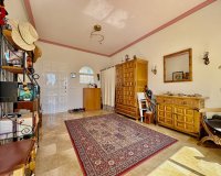 Resale - Villa - Villamartín - Villamartin