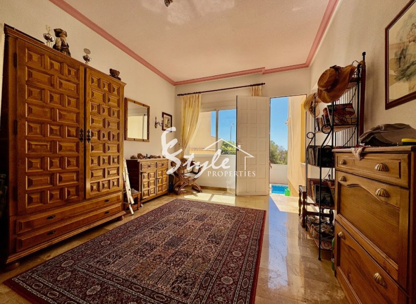 Resale - Villa - Villamartín - Villamartin
