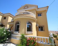 Resale - Villa - Villamartín - Villamartin