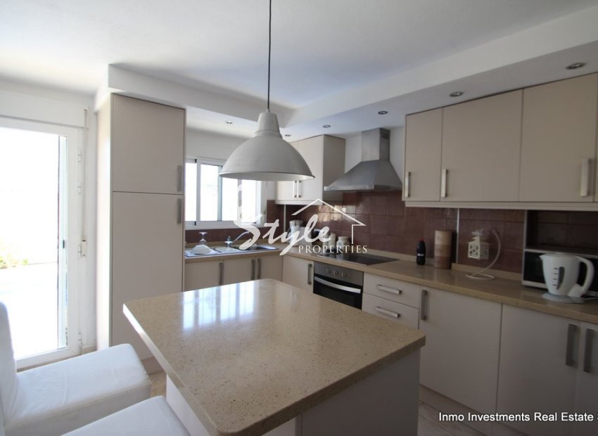 Resale - Villa - Villamartín - Villamartin