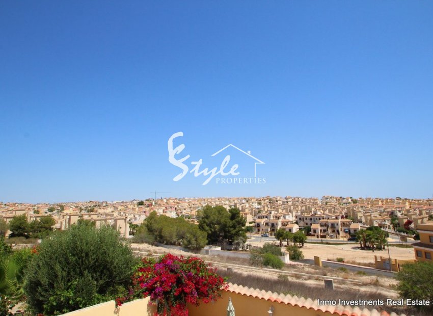 Resale - Villa - Villamartín - Villamartin