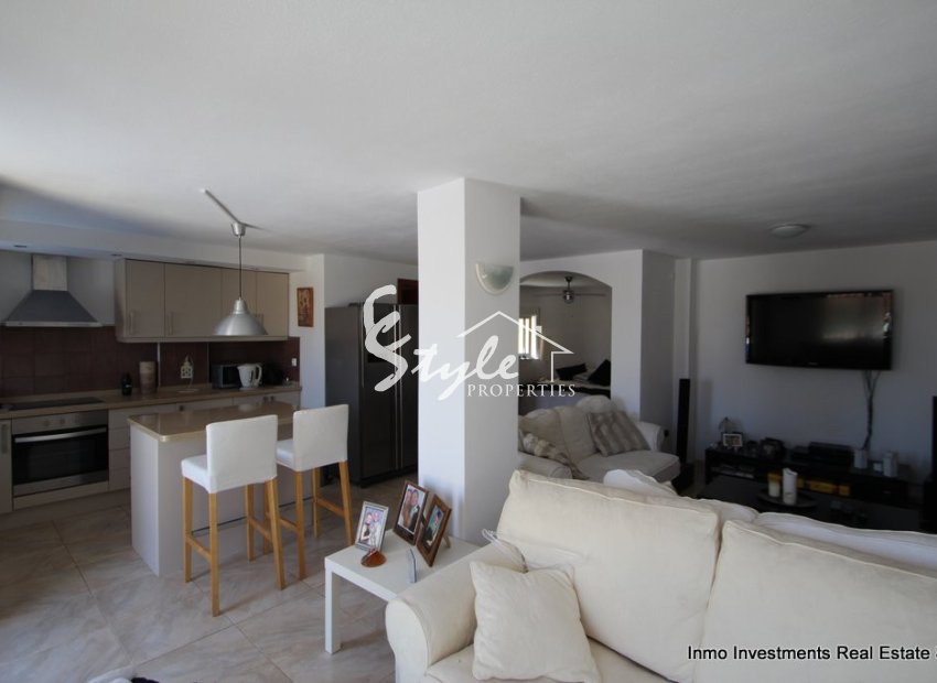 Resale - Villa - Villamartín - Villamartin