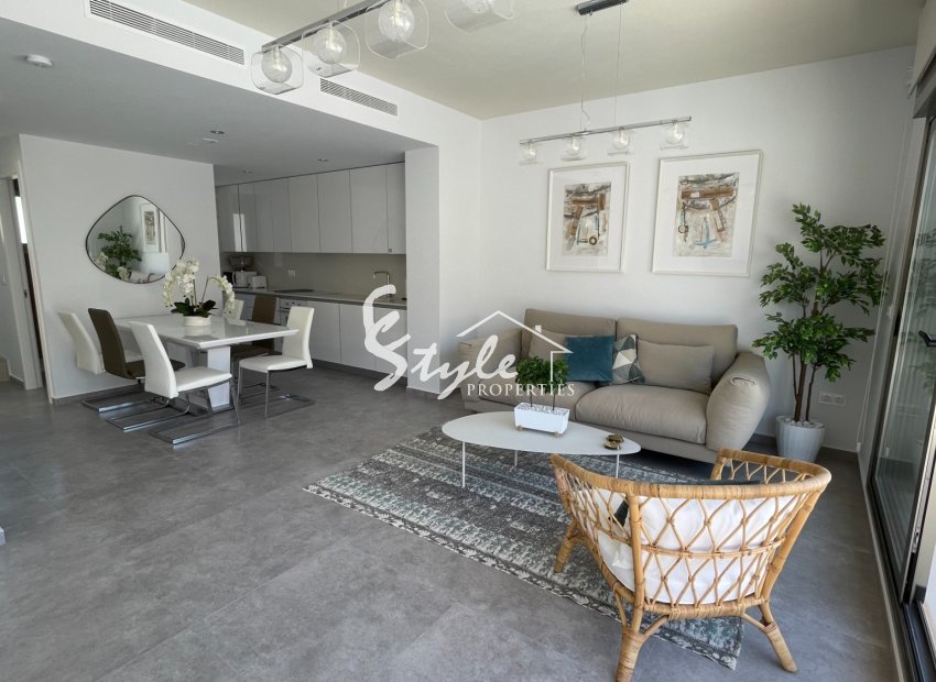 Resale - Villa - Villamartín - Villamartin