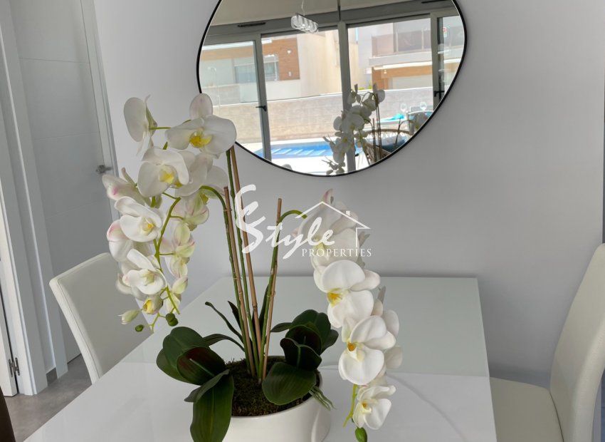 Resale - Villa - Villamartín - Villamartin