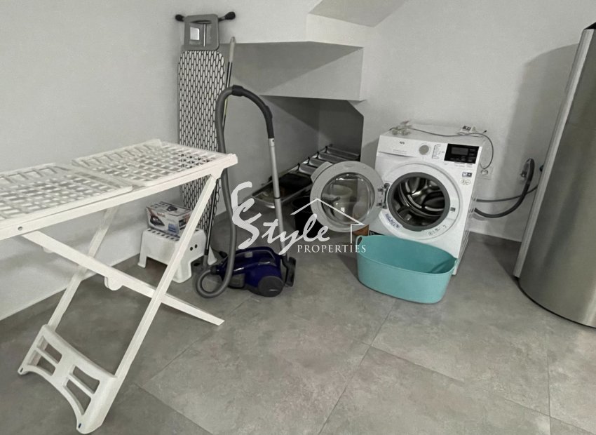 Resale - Villa - Villamartín - Villamartin