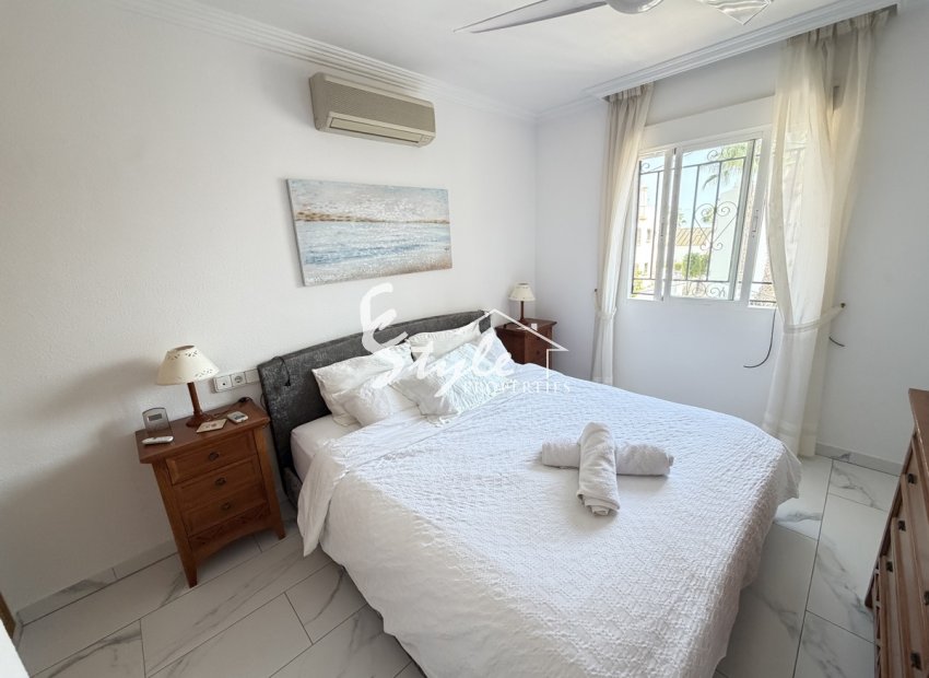 Resale - Villa - Villamartín - Villamartin