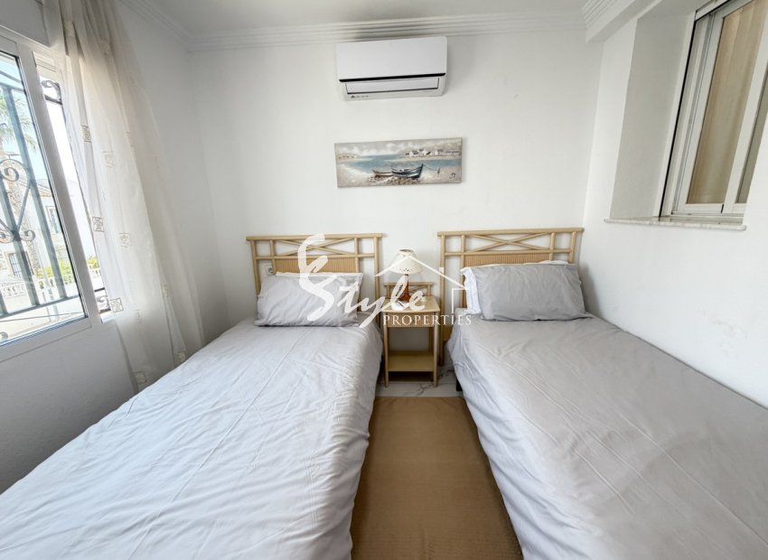 Resale - Villa - Villamartín - Villamartin