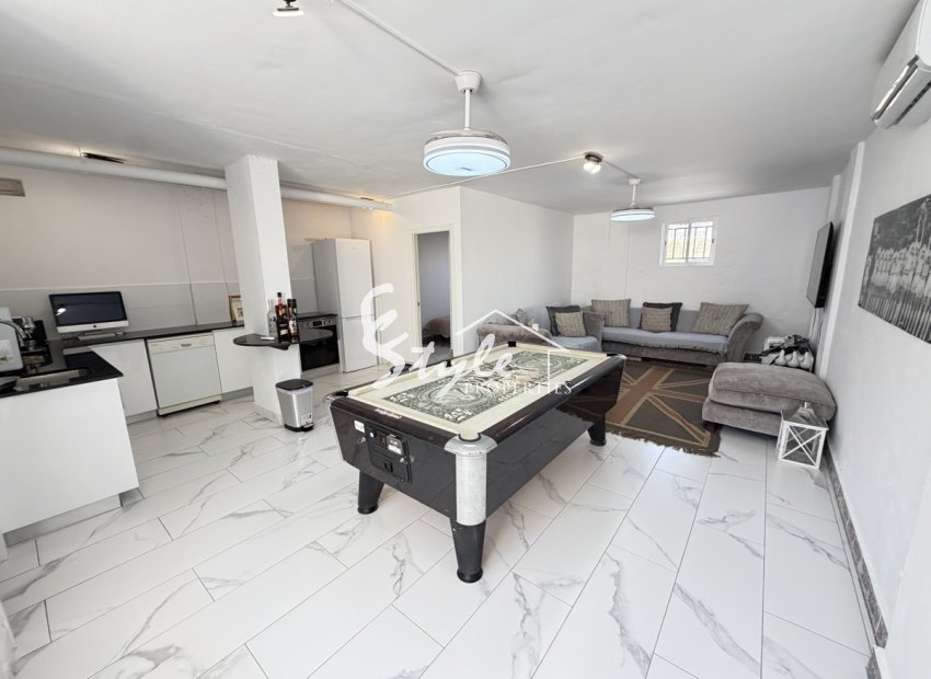 Resale - Villa - Villamartín - Villamartin