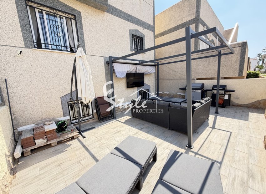 Resale - Villa - Villamartín - Villamartin