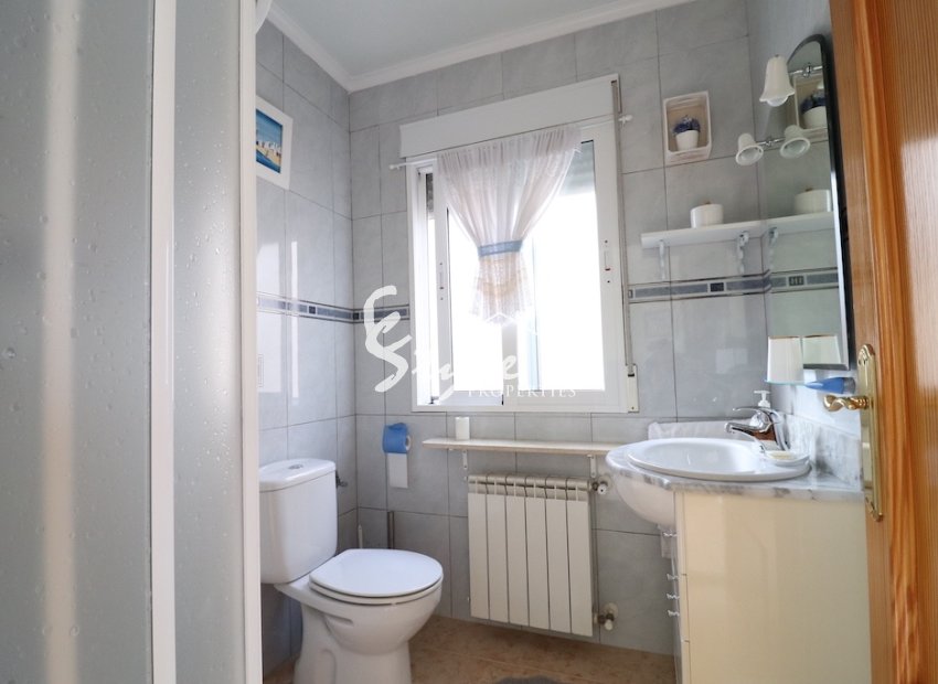 Resale - Villa - Villamartín - Villamartin