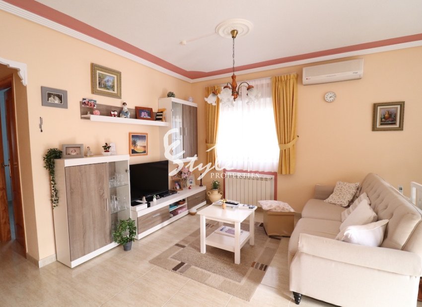 Resale - Villa - Villamartín - Villamartin