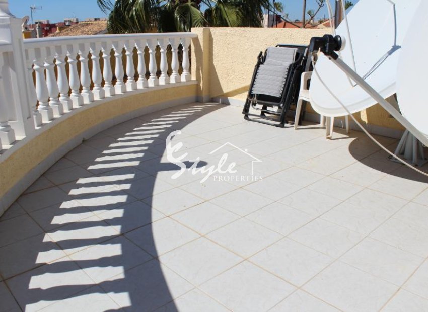 Resale - Villa - Villamartin