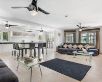Resale - Village house - Alicante - Catral