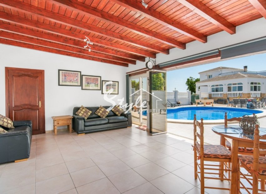 Resale - Village house - Alicante - Catral