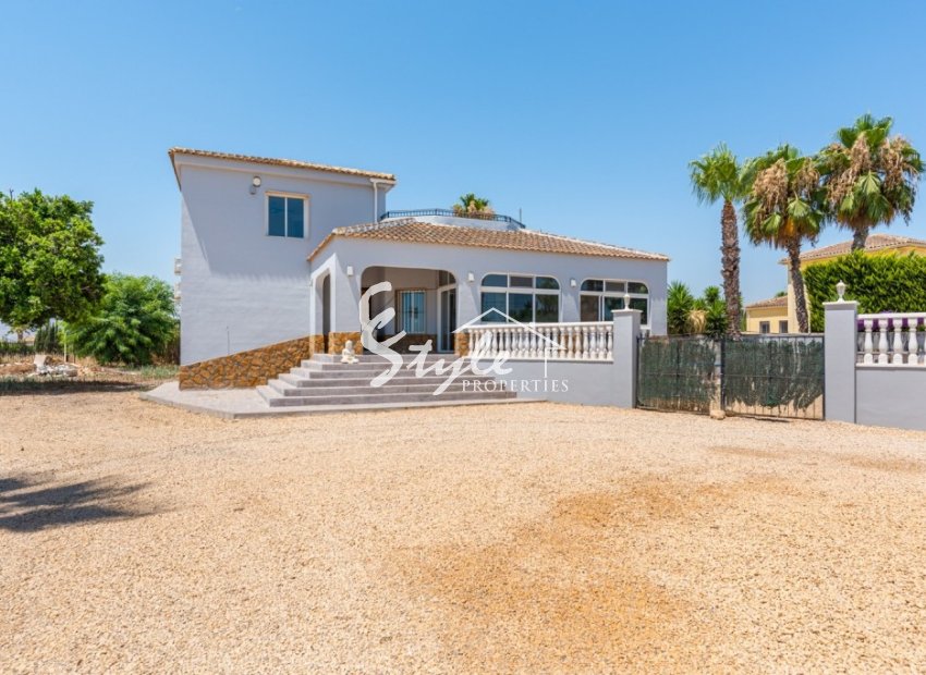 Resale - Village house - Alicante - Catral