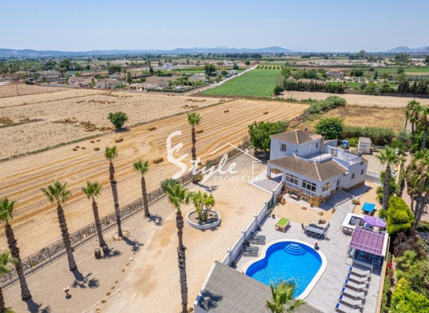 Resale - Village house - Alicante - Catral