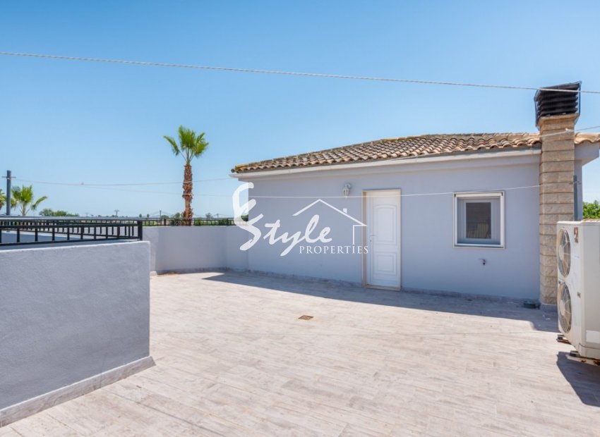 Resale - Village house - Alicante - Catral