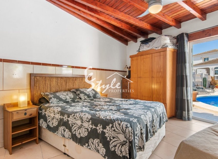 Resale - Village house - Alicante - Catral