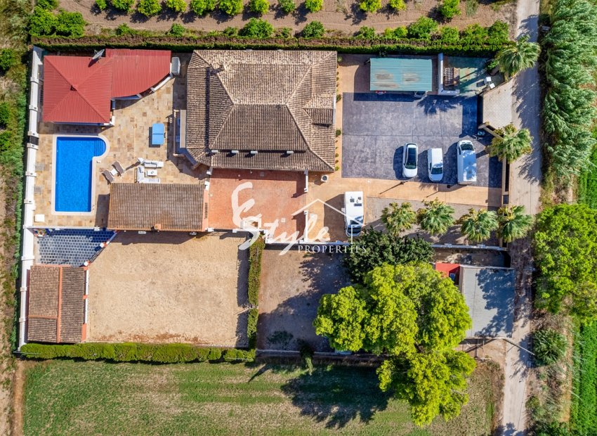 Resale - Village house - Almoradi - Las heredades