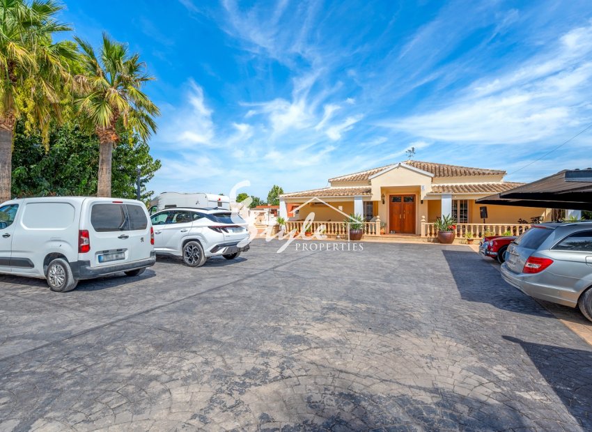 Resale - Village house - Almoradi - Las heredades