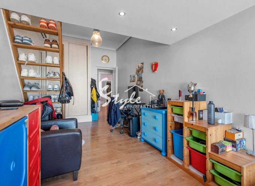 Resale - Village house - Almoradi - Las heredades