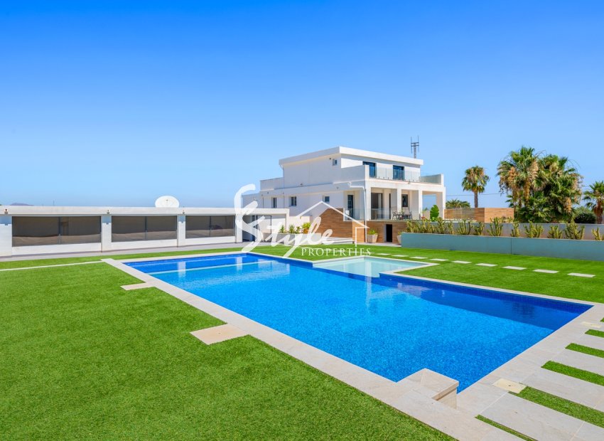 Resale - Village house - Los Montesinos - La Herada