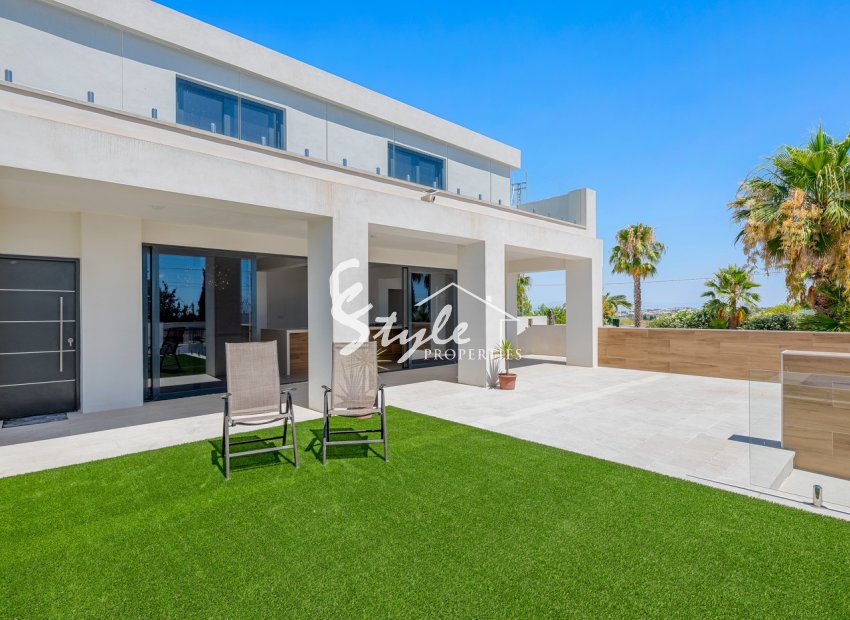Resale - Village house - Los Montesinos - La Herada