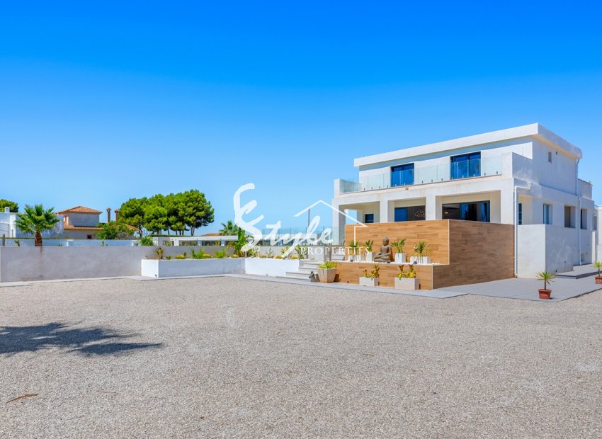 Resale - Village house - Los Montesinos - La Herada
