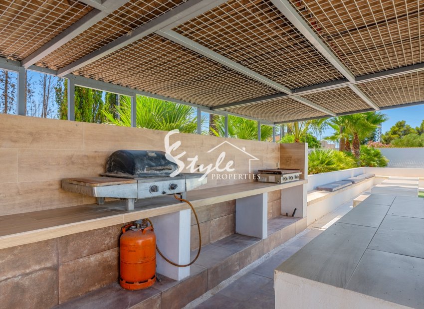 Resale - Village house - Los Montesinos - La Herada
