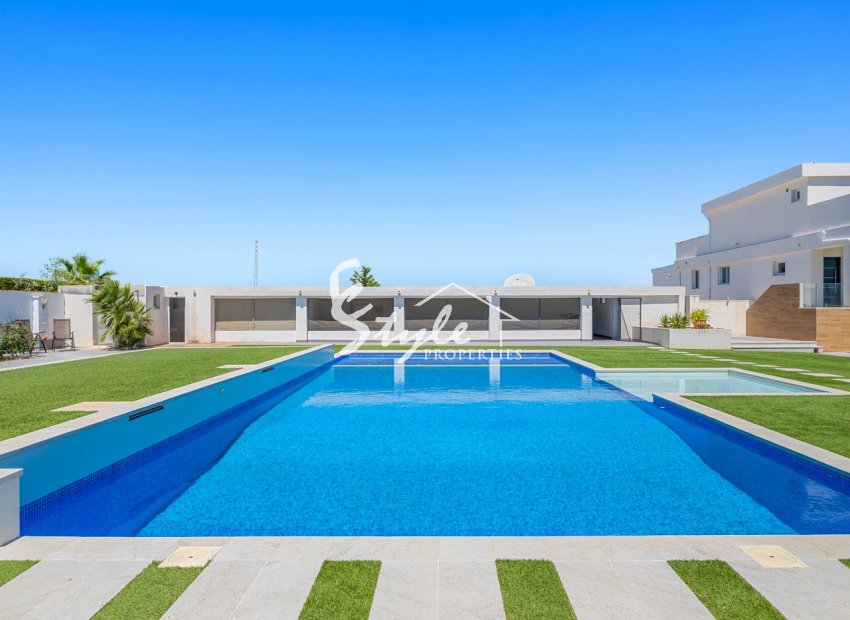 Resale - Village house - Los Montesinos - La Herada