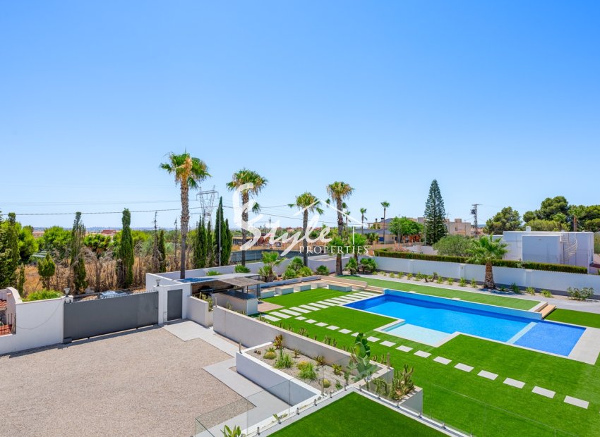 Resale - Village house - Los Montesinos - La Herada