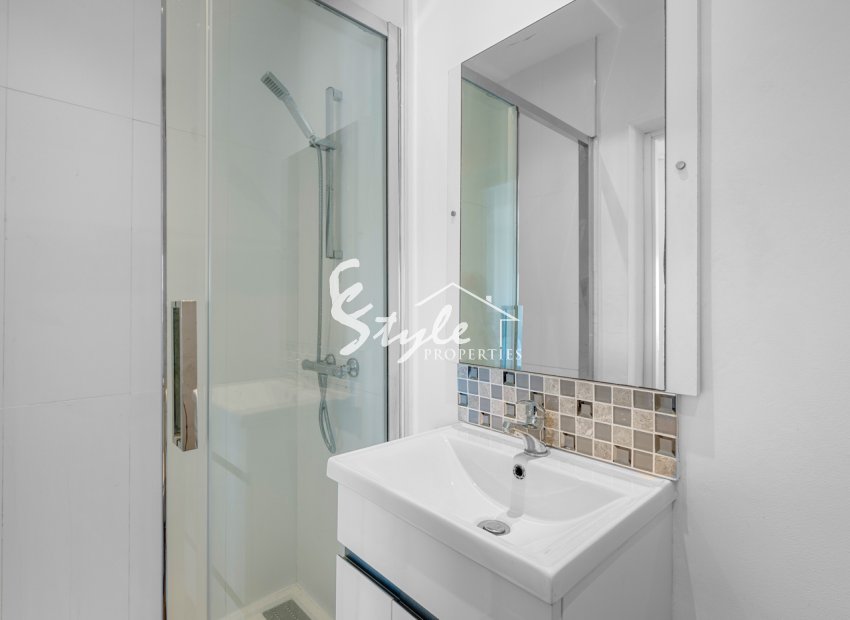 Resale - Village house - Los Montesinos - La Herada