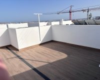 Reventa - Adosado - LOS MONTESINOS - La Herada