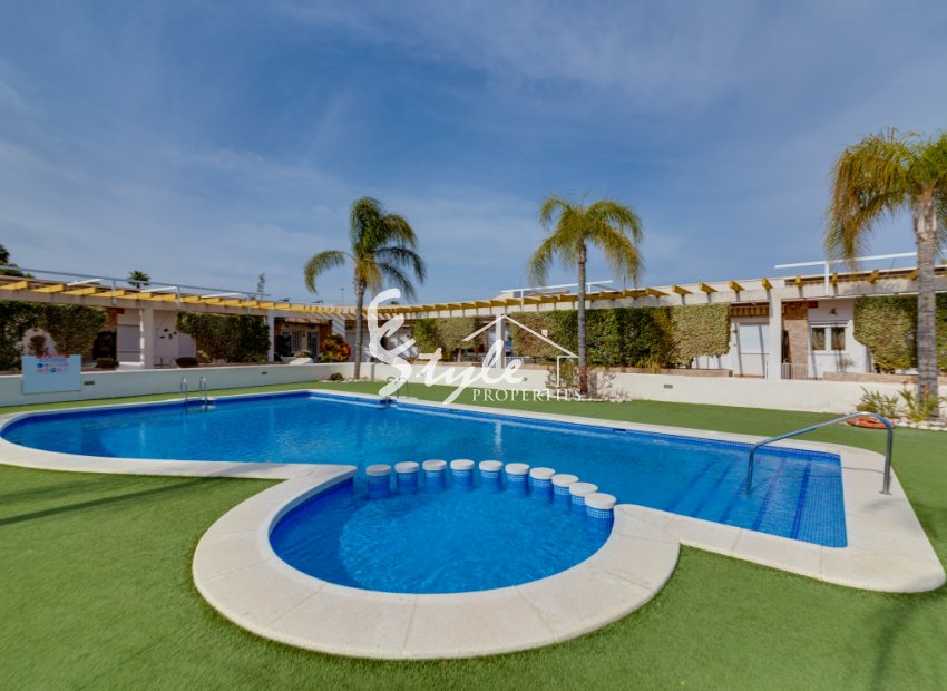 Reventa - Adosado - Mil Palmeras - av. Suecia