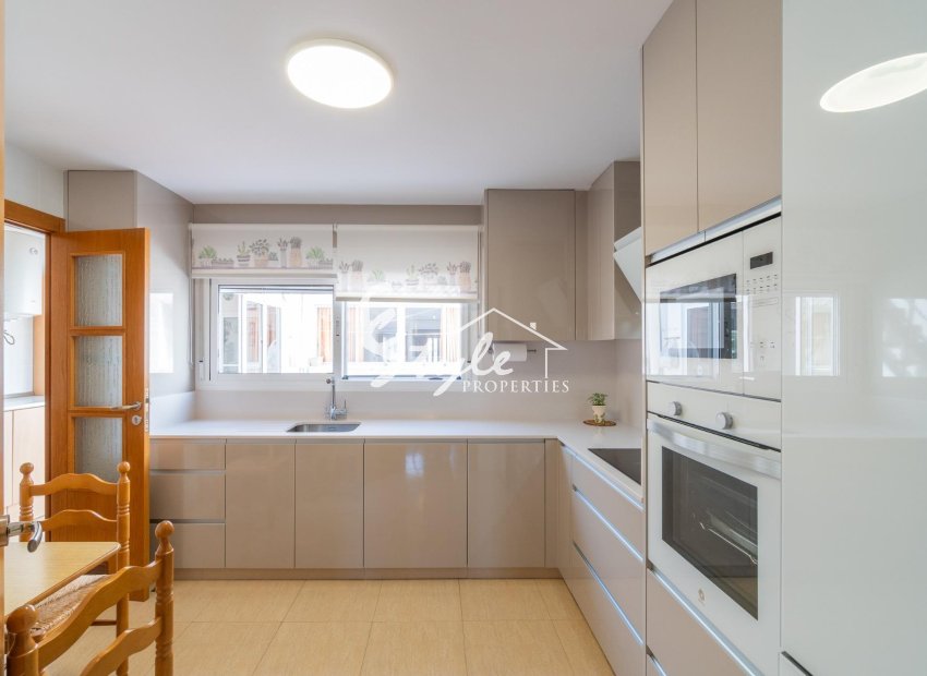 Reventa - Adosado - Orihuela-Costa - Desamparados-Hurchillo-Torremendo