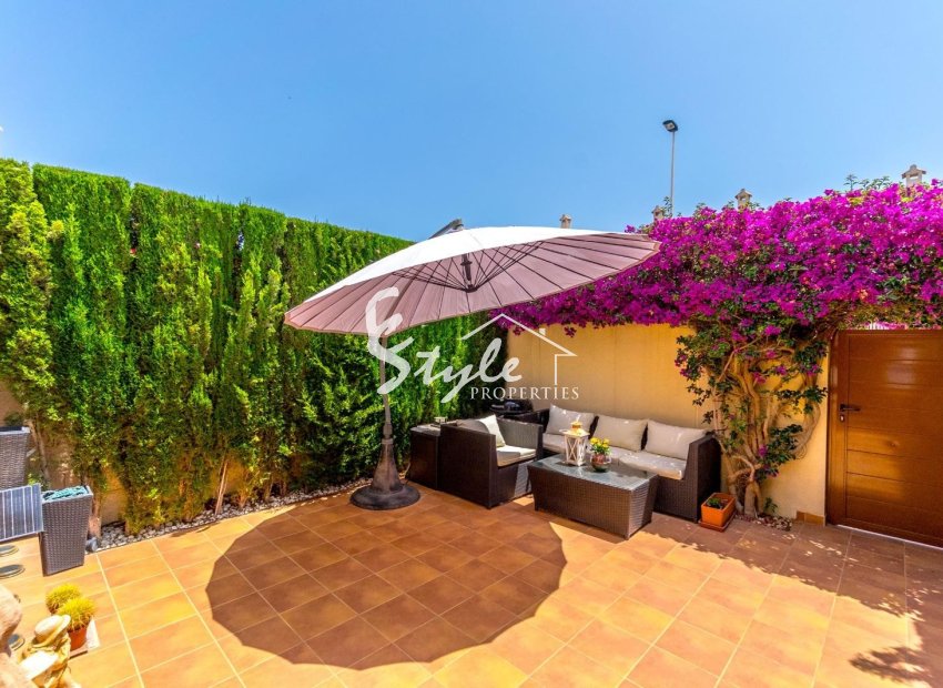 Reventa - Adosado - Torrevieja - Aguas Nuevas