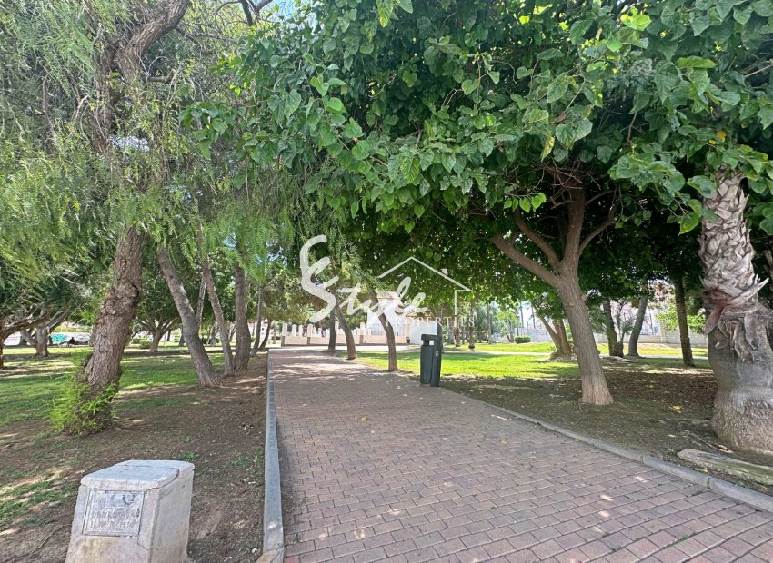 Reventa - Adosado - Torrevieja - Torrevieja - Aguas Nuevas